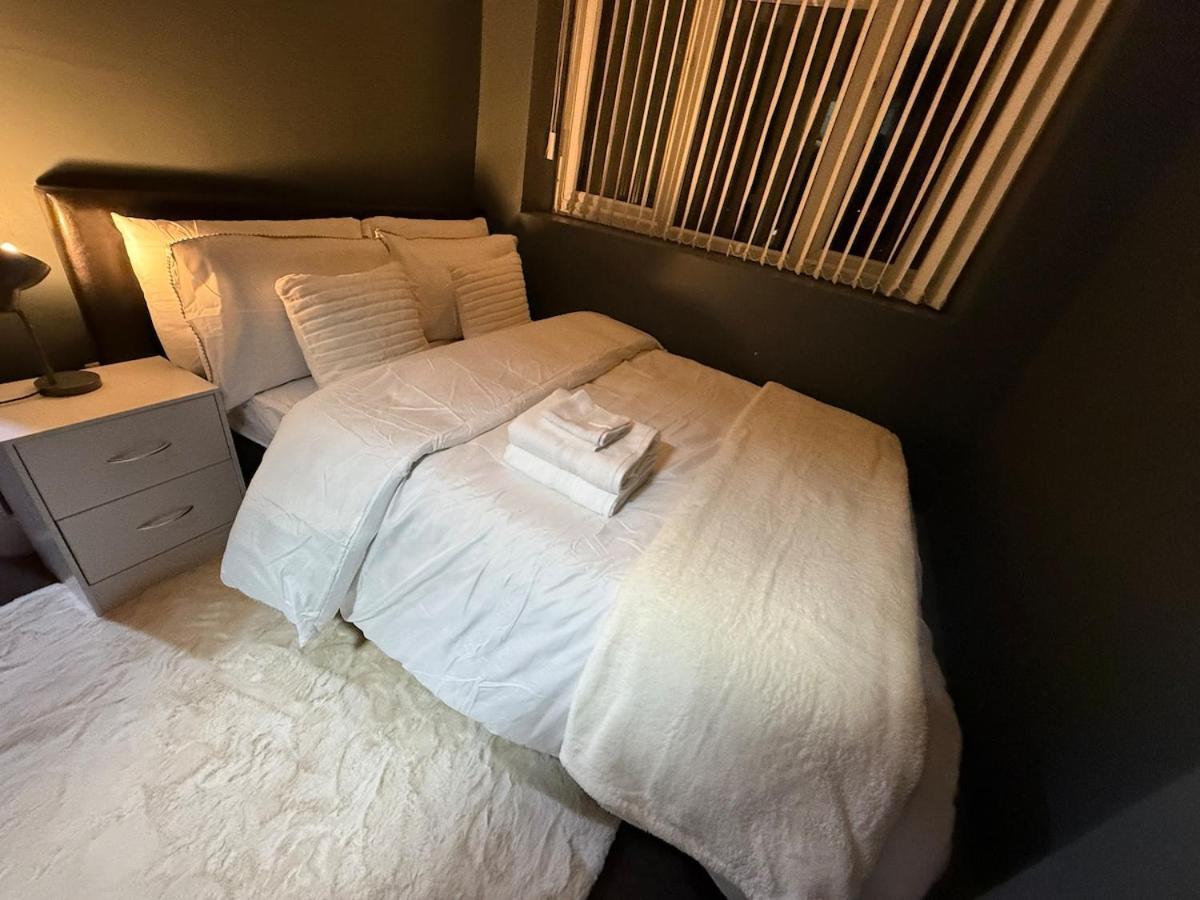 Cosy 1 Bed Flat In Appartement *